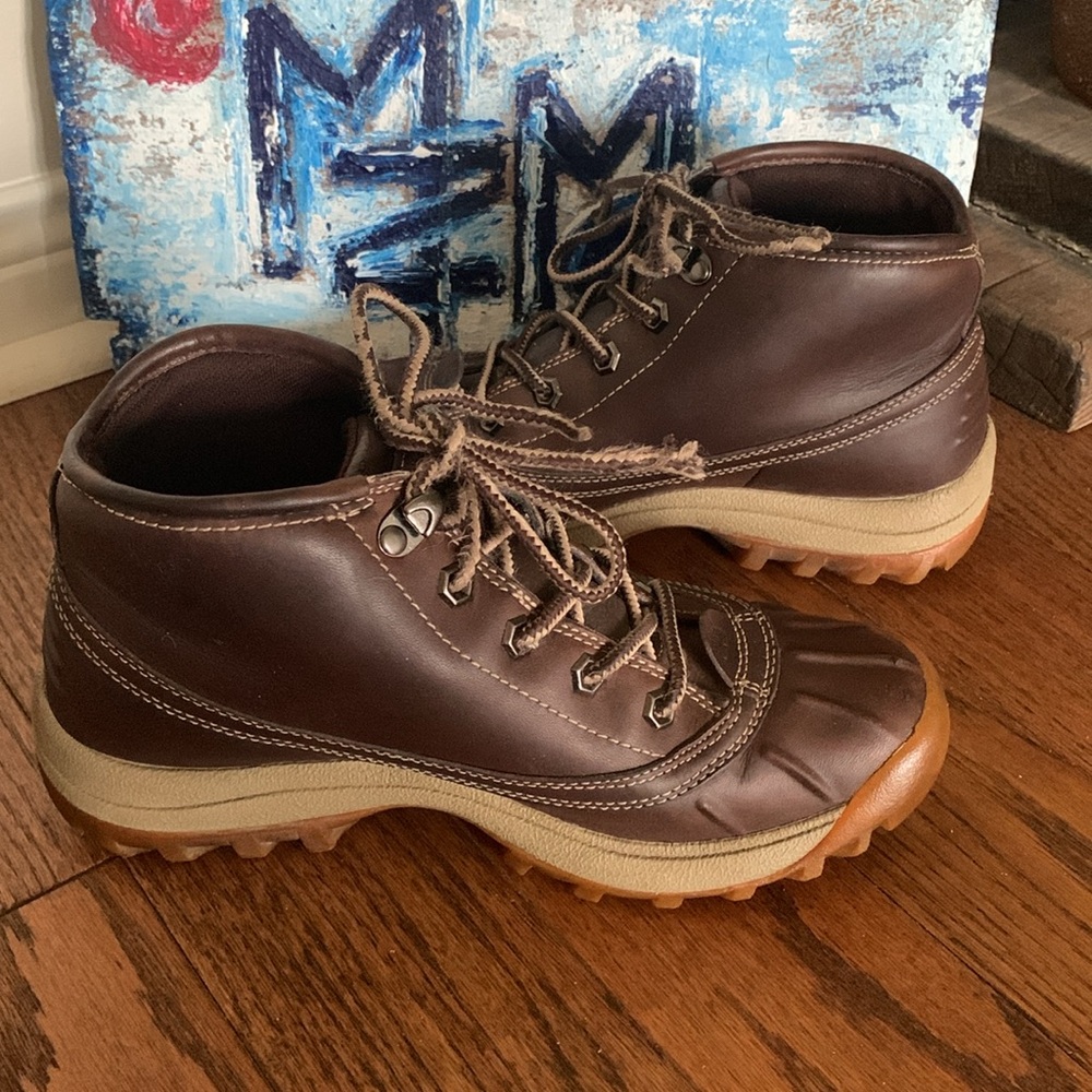 Timberland Brown Leather Duck Hiking Boots Sz 7 Waterproof Tread Flex Support